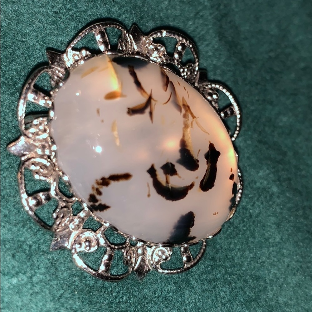 Translucent w/ black accents stone in a silver pin - Picture 3 of 5